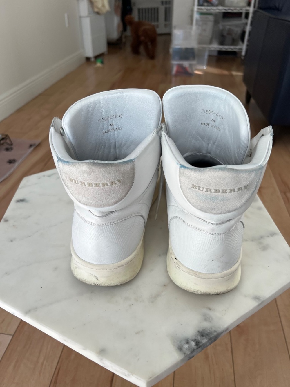 BURBERRY men’s EU 44 white hi-top sneakers - Picture 4 of 6